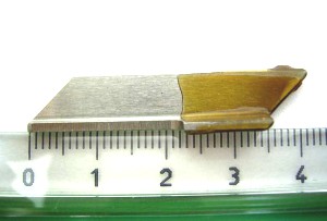 -  Couteaux surjeteuse