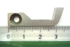 -  Couteaux surjeteuse