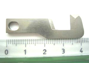 -  Couteaux surjeteuse