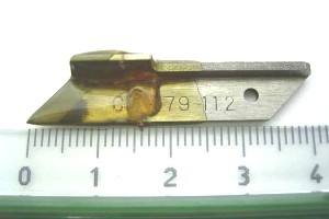 -  Couteaux surjeteuse