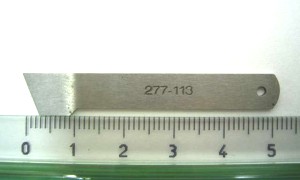 -  Couteaux surjeteuse