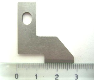 -  Couteaux surjeteuse