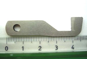 -  Couteaux surjeteuse