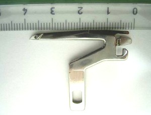 -  Boucleurs surjeteuse