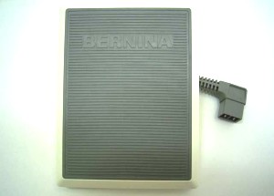 BERNINA  Rhéostat, Pédales, Cordons