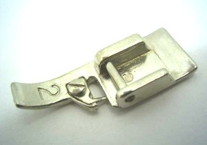 BERNINA  Pied de biche BERNINA