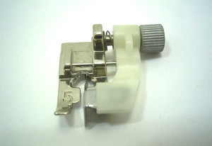 BERNINA  Pied de biche BERNINA