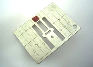 BERNINA  Plaque à aiguille
