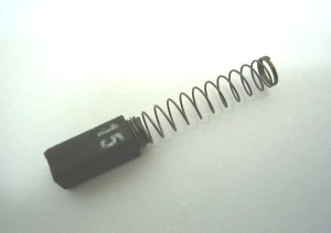 BERNINA 4,5x5,5x18 Charbons moteur machine à coudre