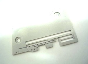 BERNINA  Plaque à aiguille