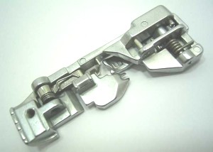 BERNINA  Pied de biche BERNINA