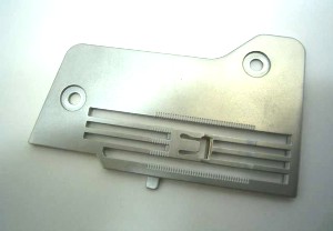 BERNINA  Plaque à aiguille