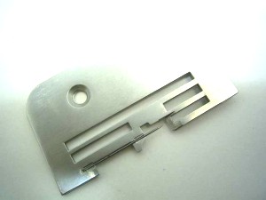 BERNINA  Plaque à aiguille