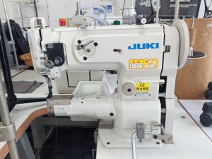 JUKI LS 1340 Machine à coudre industrielle à triple entrainement canon