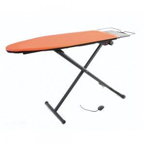 FOX CHROMA Table de repassage triangulaire et pointue industrielle