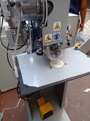 SAGITTA MR 11 RE d'occasion Machine à ultrason pose strass