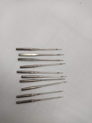 - 130/705 H NM100 - 10 Aiguilles Aiguilles universelles (130/705H)