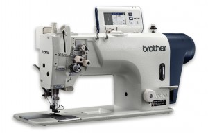 BROTHER T-8422D Machine à coudre double aiguille escamotable