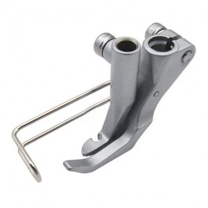 Durkopp ADLER Decoupe gauche Pied de biche machine à coudre triple entrainement