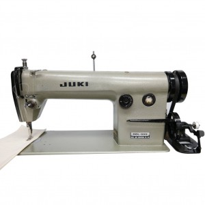 JUKI DDL 555 - occasion Machine à coudre industrielle Piqueuse plate