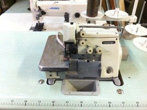 BROTHER EF4-B531 - occasion Surjeteuse industrielle 4 Fils