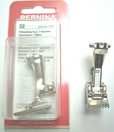 BERNINA PIED 7 NERVURES N32 (1008) Pied de biche - Pieds presseurs / Semelles 3583