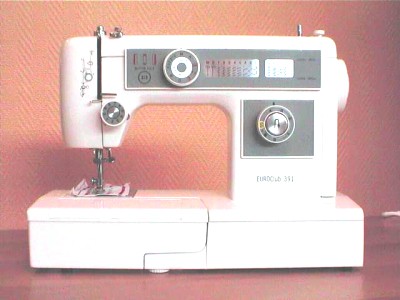 EUROCLUB M.A.COUDRE EUROCLUB 391 Machine à coudre et à broder 2576