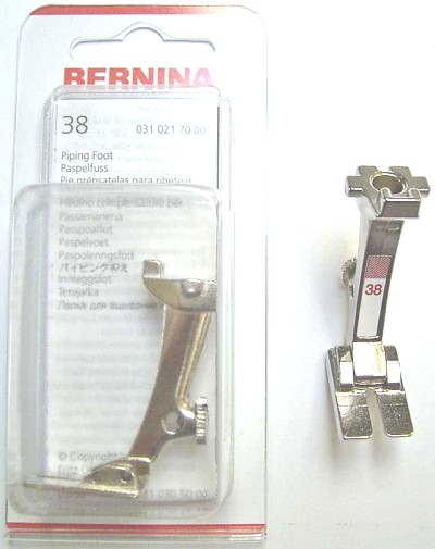 BERNINA PIED PASSEPOIL N38 (130) Pied de biche - Pieds presseurs / Semelles 4113