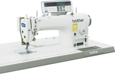 BROTHER S 7200C-403 Piqueuse plate industrielle avec coupe fils 1