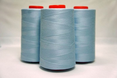 COMETA 0403F Cône de fils a coudre polyester 100% 5000 mètres Fils standard 5000m 11173