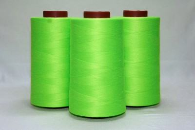 COMETA 0540F Cône de fils a coudre polyester 100% 5000 mètres vert fluo Fils standard 5000m 11201